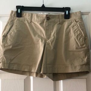 Khaki Old Navy shorts